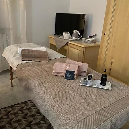 130 Bed & Breakfast 4*